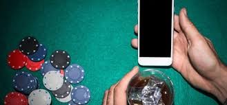 ufabet မြန်မာ Sportsbook Esports Live Casino ဂိမ်းများ MMK ကျပ်ငွေ ကစားနိုင်